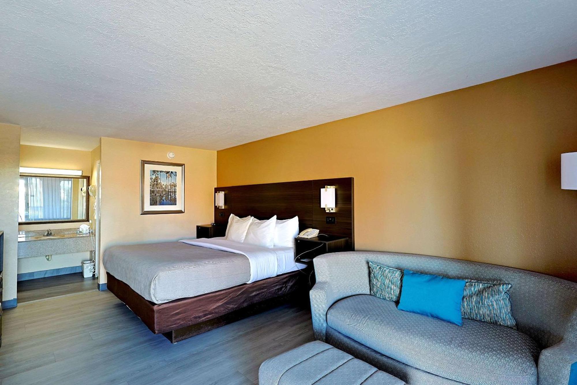 Quality Inn Kennedy Space Center Titusville Exterior foto